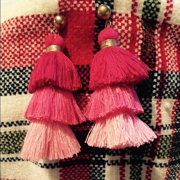 Jewelry - Red + Pink Tassel Earrings 💕